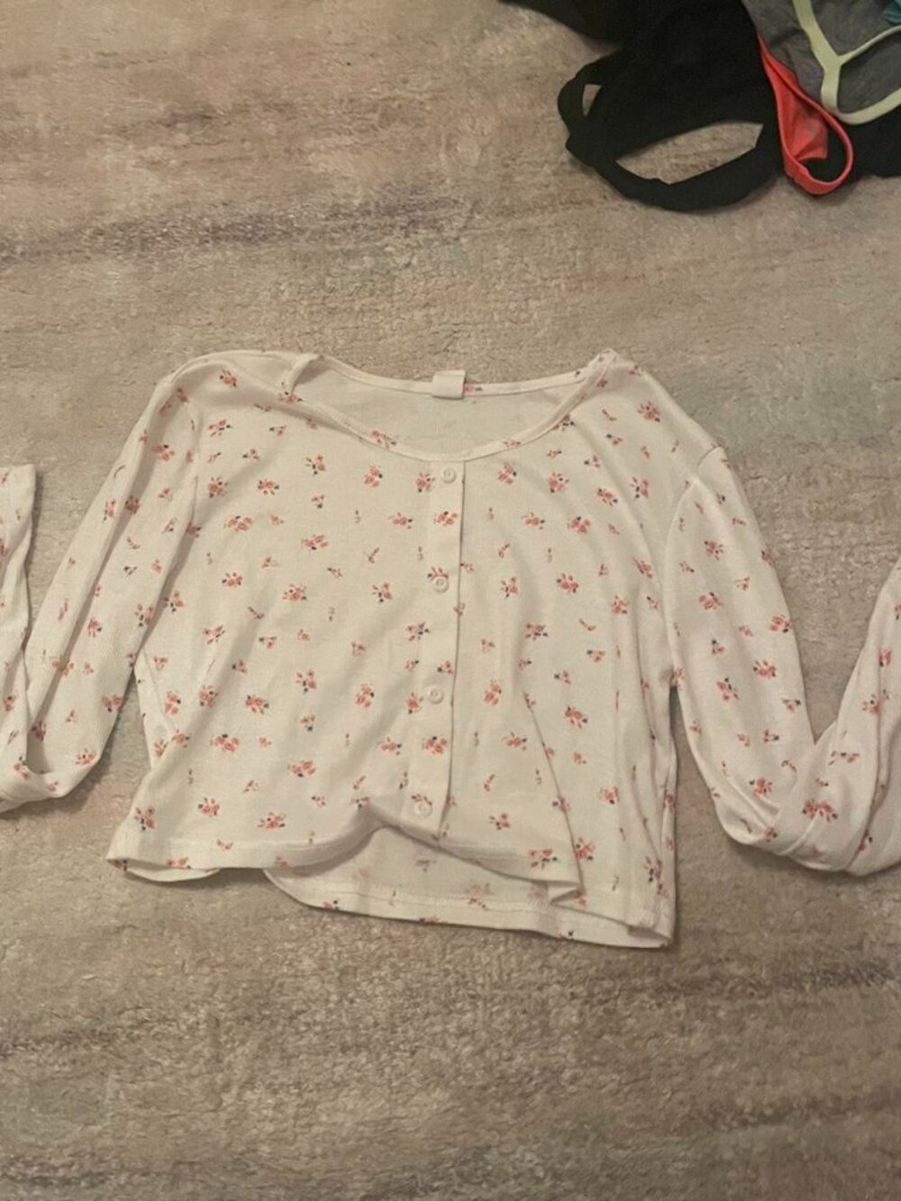 White and pink floral long sleeve top